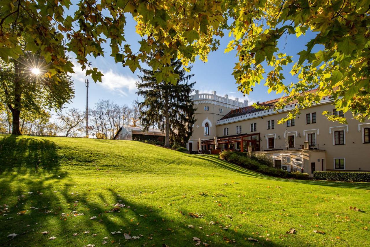 Chateau St. Havel - Wellness Hotel Prague Exterior photo