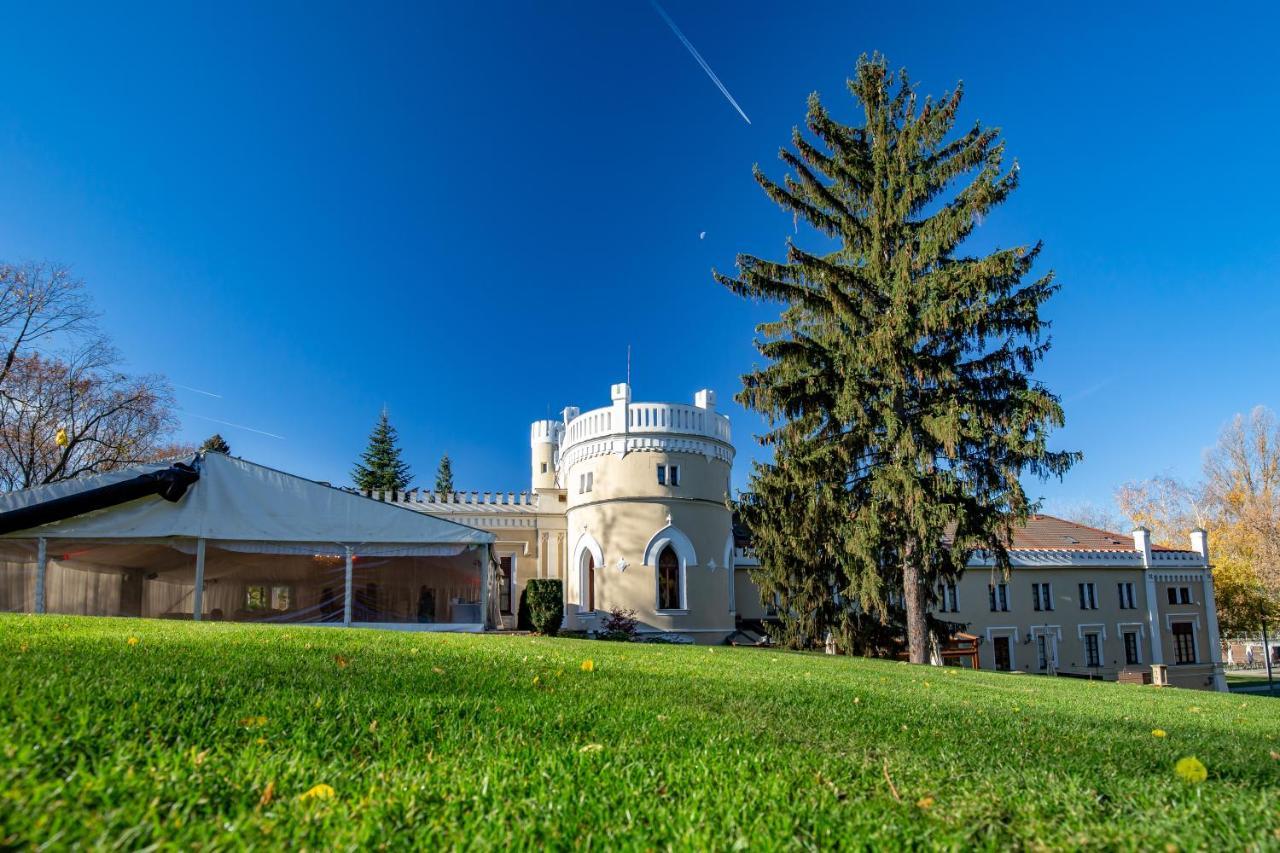 Chateau St. Havel - Wellness Hotel Prague Exterior photo